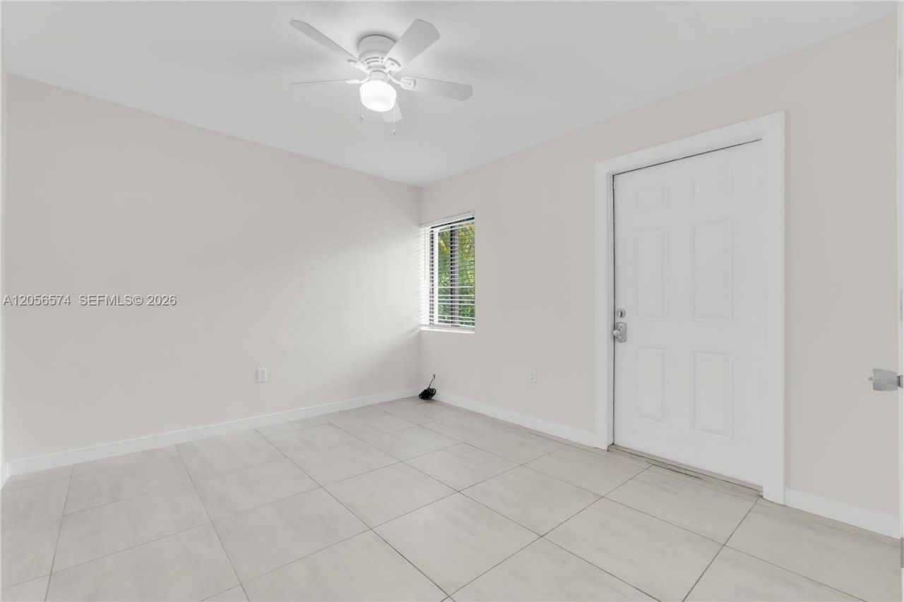 1340 NW 4th Ave , Fort Lauderdale, FL 33311 Photo