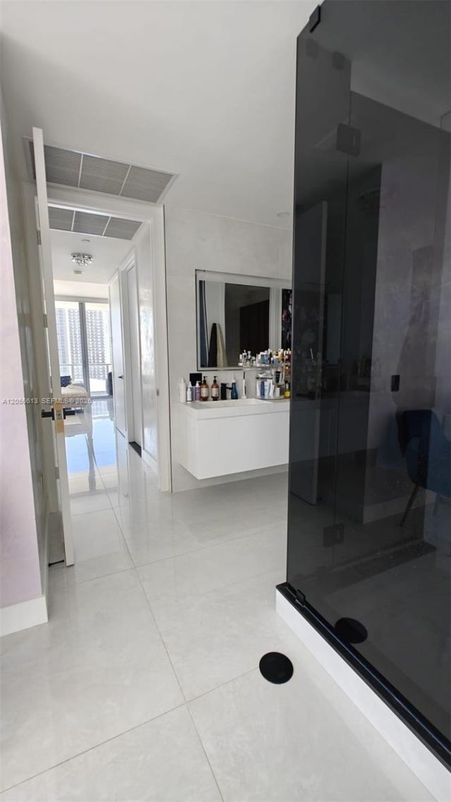 1100 Biscayne Blvd , Unit 2106, Miami, FL 33132 Photo