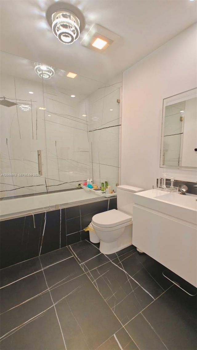 1100 Biscayne Blvd , Unit 2106, Miami, FL 33132 Photo