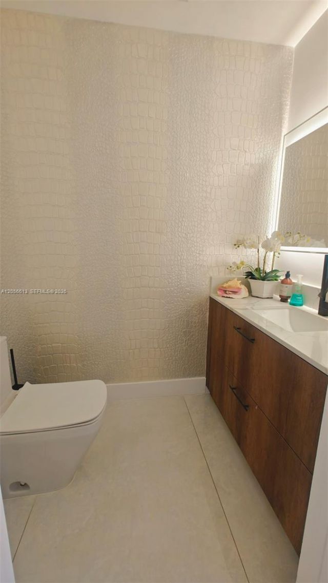 1100 Biscayne Blvd , Unit 2106, Miami, FL 33132 Photo