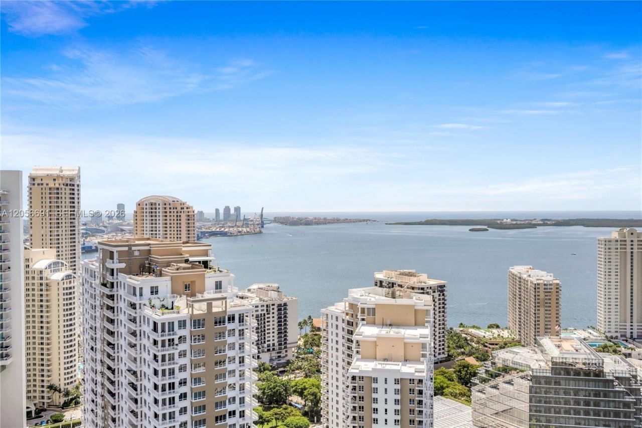 495 Brickell Ave , Unit 3702, Miami, FL 33131 Photo