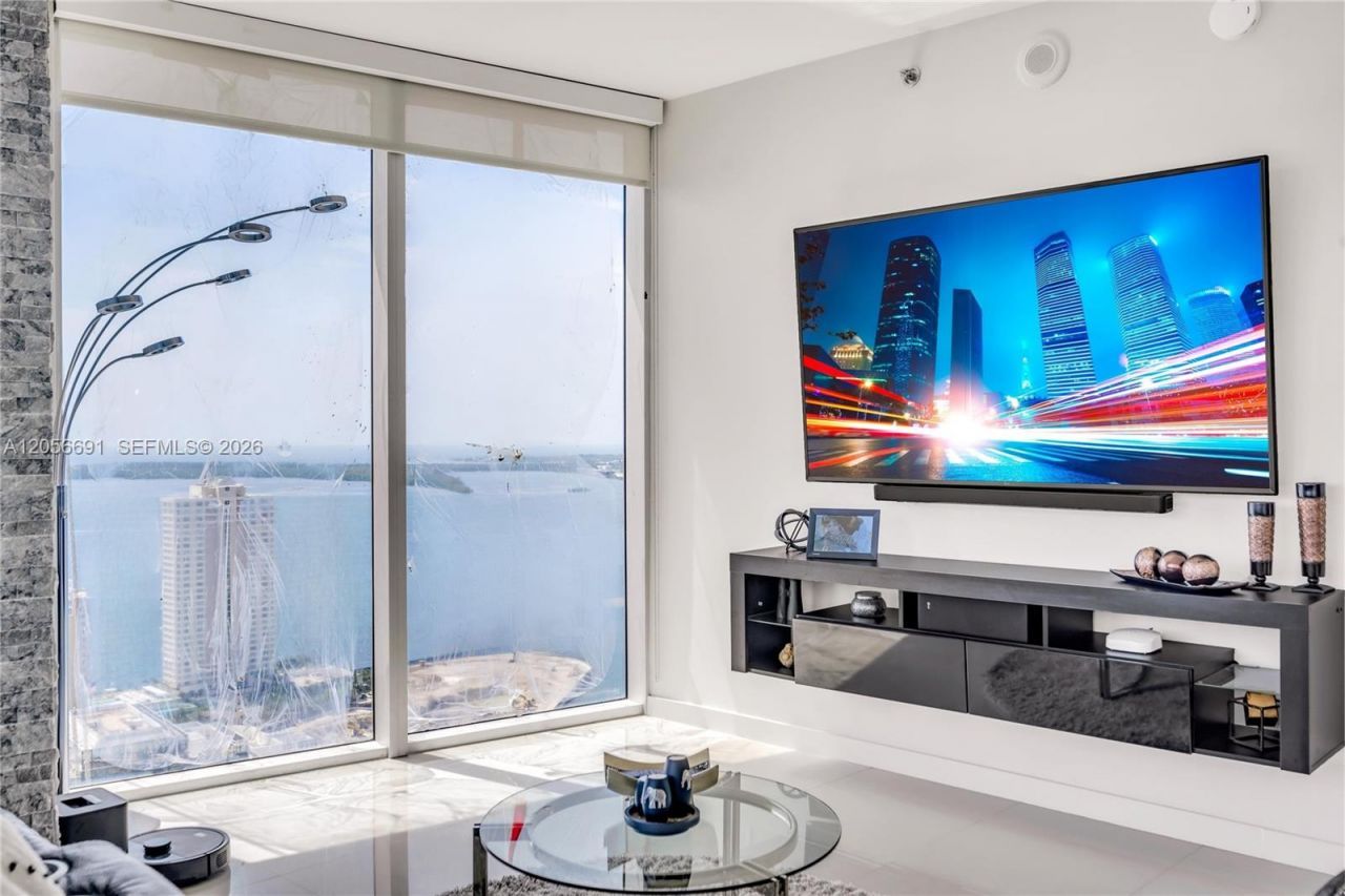 495 Brickell Ave , Unit 3702, Miami, FL 33131 Photo