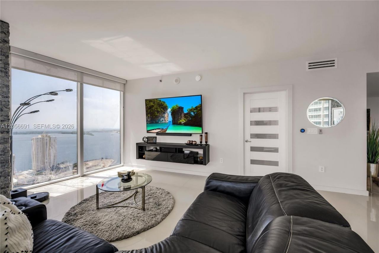 495 Brickell Ave , Unit 3702, Miami, FL 33131 Photo