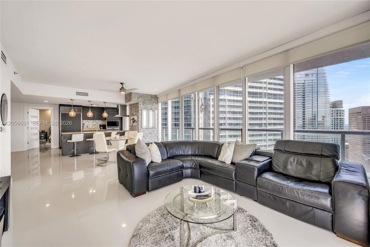 495 Brickell Ave , Unit 3702, Miami, FL 33131 Photo