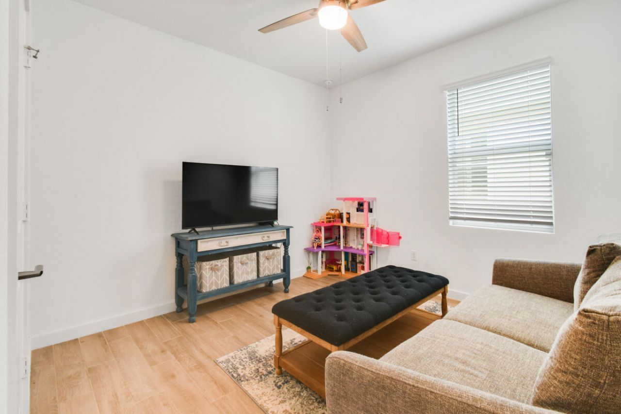 1693 NE White Pine Terrace, Jensen Beach, FL 34957 Photo