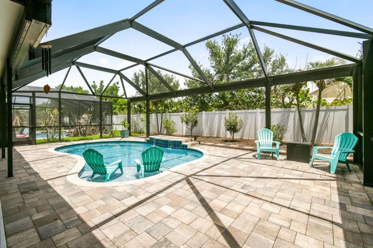 1693 NE White Pine Terrace, Jensen Beach, FL 34957 Photo