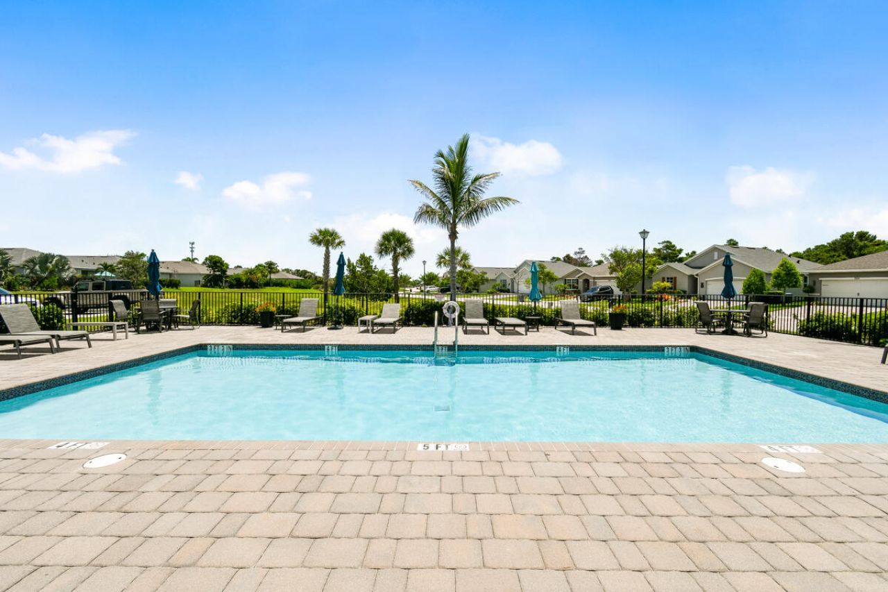 1693 NE White Pine Terrace, Jensen Beach, FL 34957 Photo