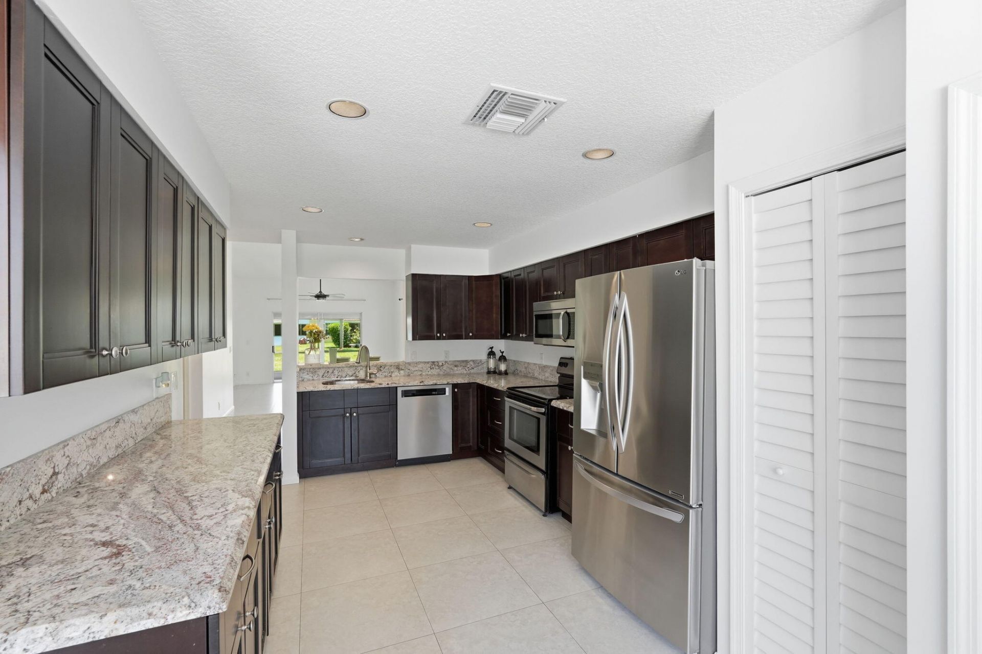 6616 Marissa Circle, Lake Worth, FL 33467 Photo