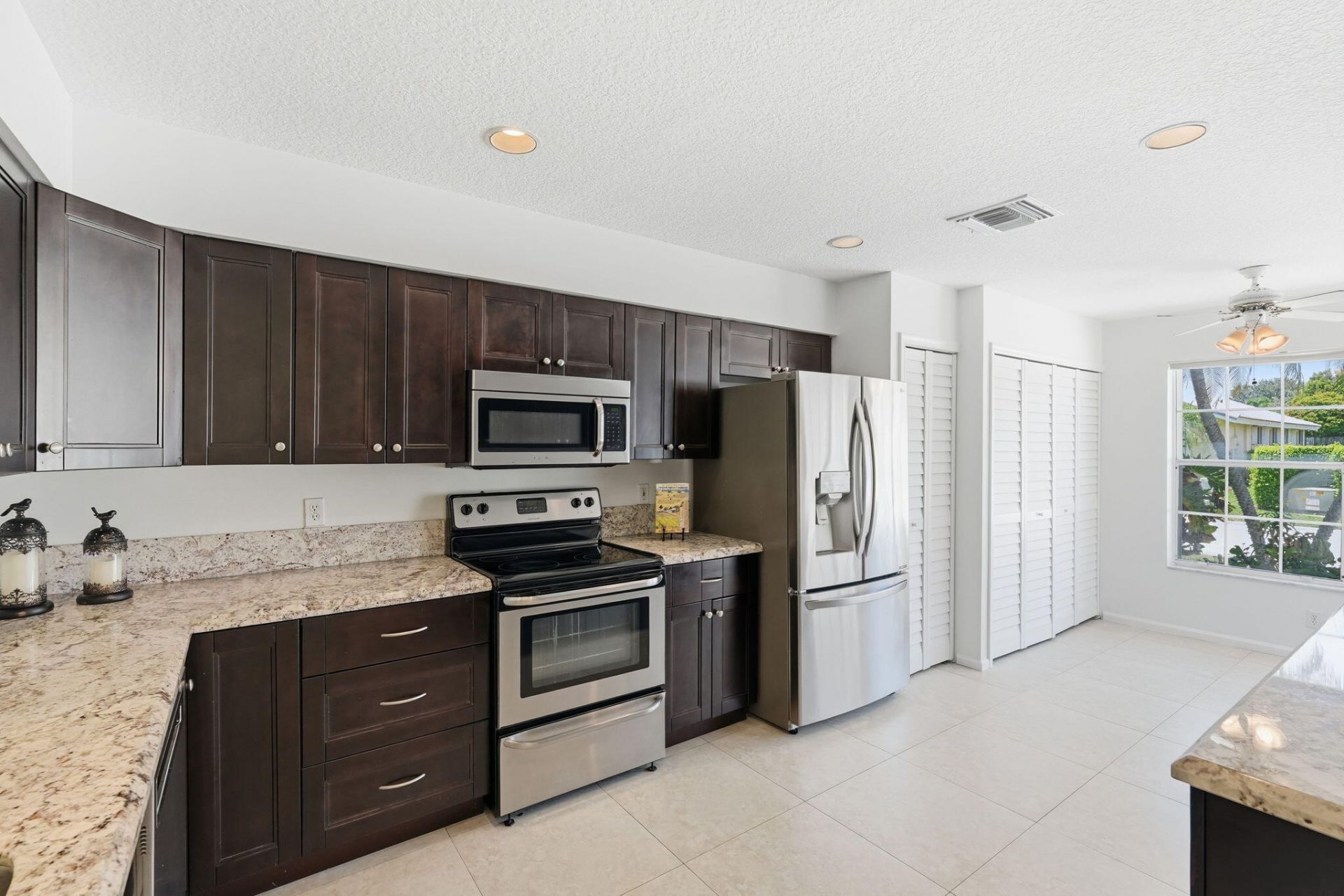 6616 Marissa Circle, Lake Worth, FL 33467 Photo