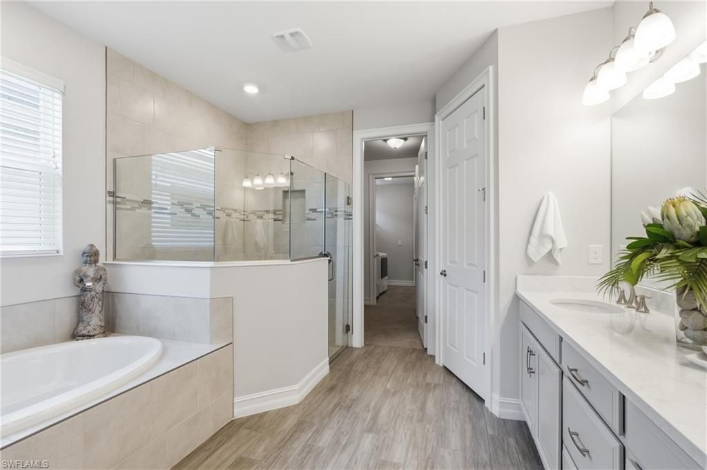 28033 Captiva Shell Loop, Bonita Springs, FL 34135 Photo