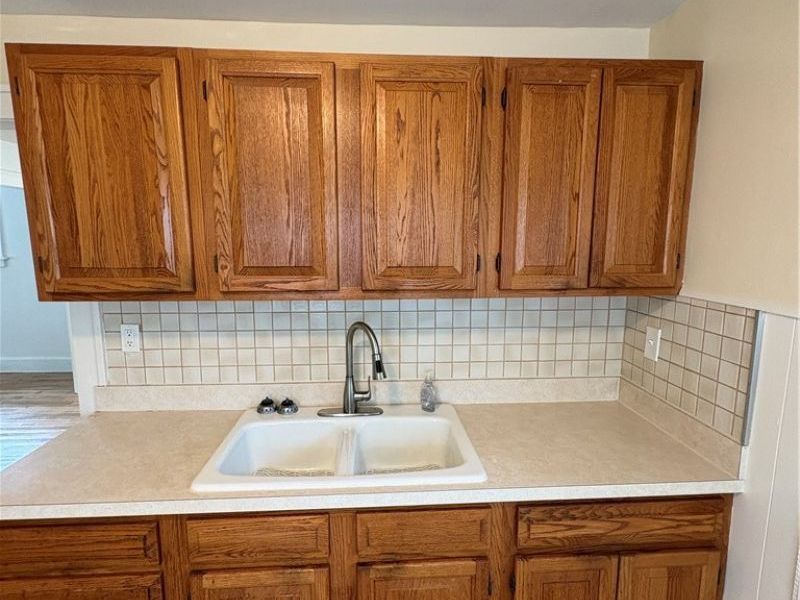 4904 E 109th Street , Garfield Heights, OH 44125 Photo 3
