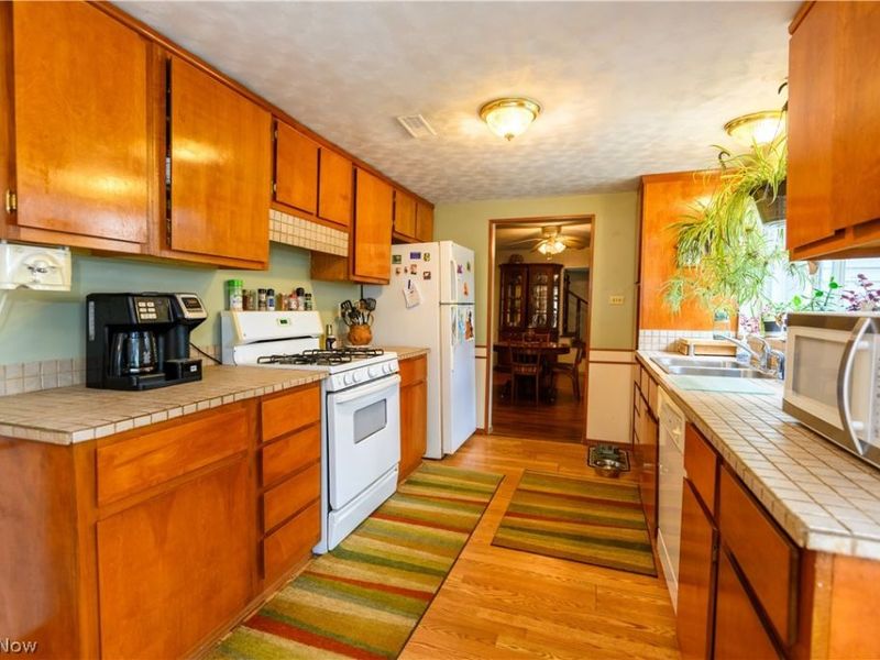 33191 Electric Boulevard, Avon Lake, OH 44012 Photo 38