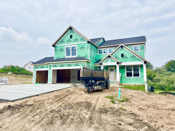 8321 Kettle Oak Drive SE, Alto, MI 49302