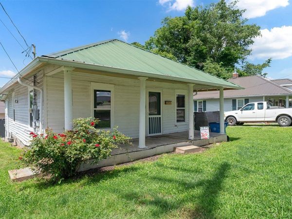 204 McKenna Street , Glasgow, KY 42141