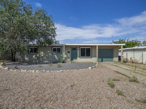1139 Marron Circle NE, Albuquerque, NM 87112