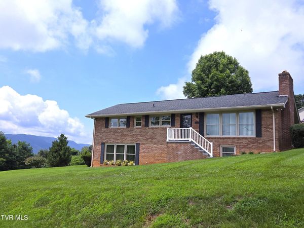 932 Afton Street, Kingsport, TN 37660