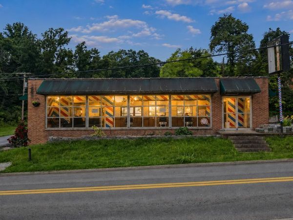 204 East Mckee Street, Greeneville, TN 37743