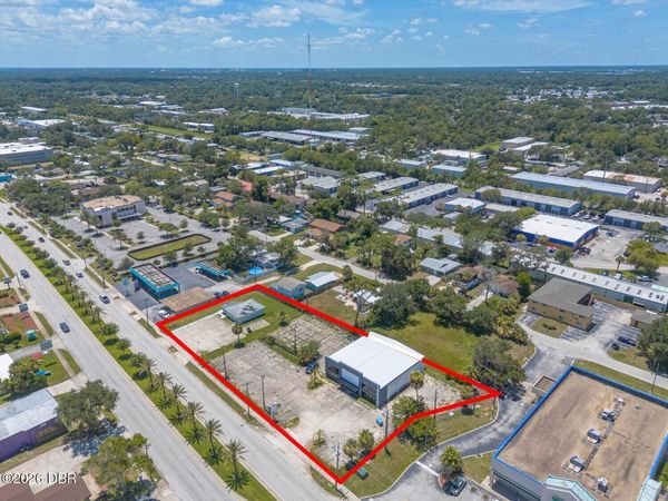 1524 &1522 Ridgewood Avenue, Holly Hill, FL 32117