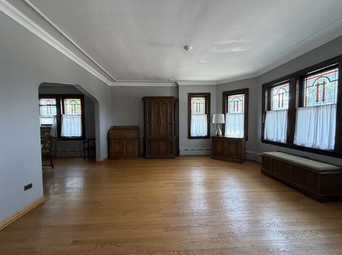 Main Photo