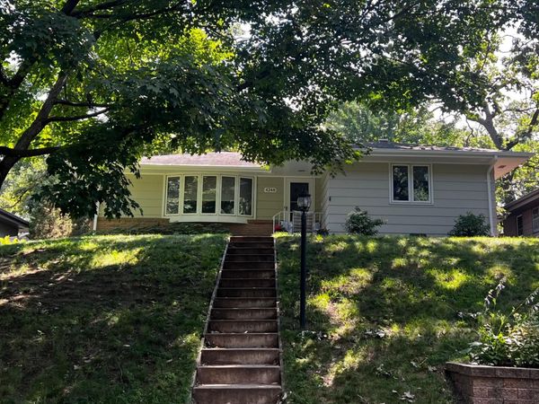 4248 France Avenue N, Robbinsdale, MN 55422