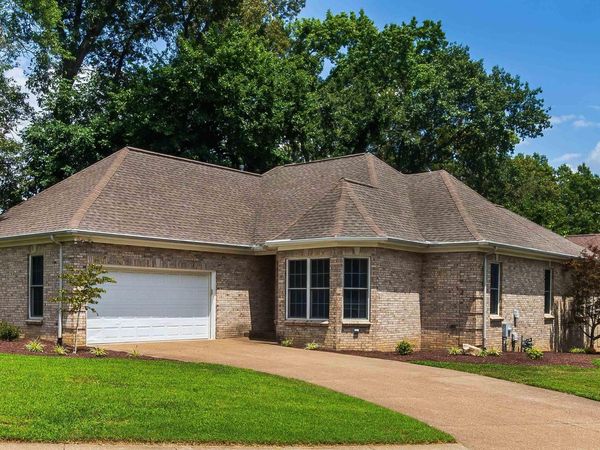 2530 Beaumont Drive, Evansville, IN 47725