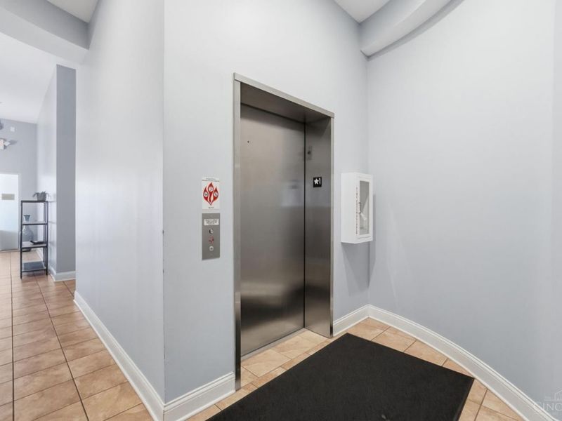 1326 Vine Street, Unit G, Cincinnati, OH 45202 Photo 10