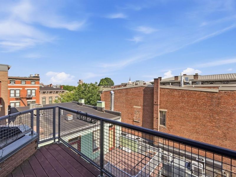 1326 Vine Street, Unit G, Cincinnati, OH 45202 Photo 28