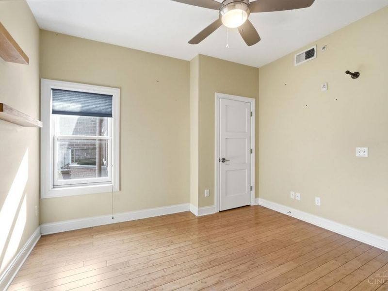 1326 Vine Street, Unit G, Cincinnati, OH 45202 Photo 38