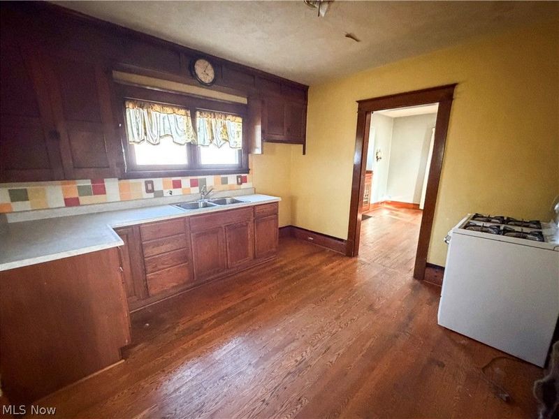2426 Shirley Road, Youngstown, OH 44502 Photo 11