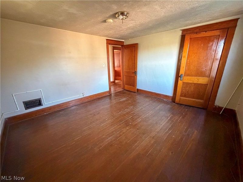 2426 Shirley Road, Youngstown, OH 44502 Photo 13