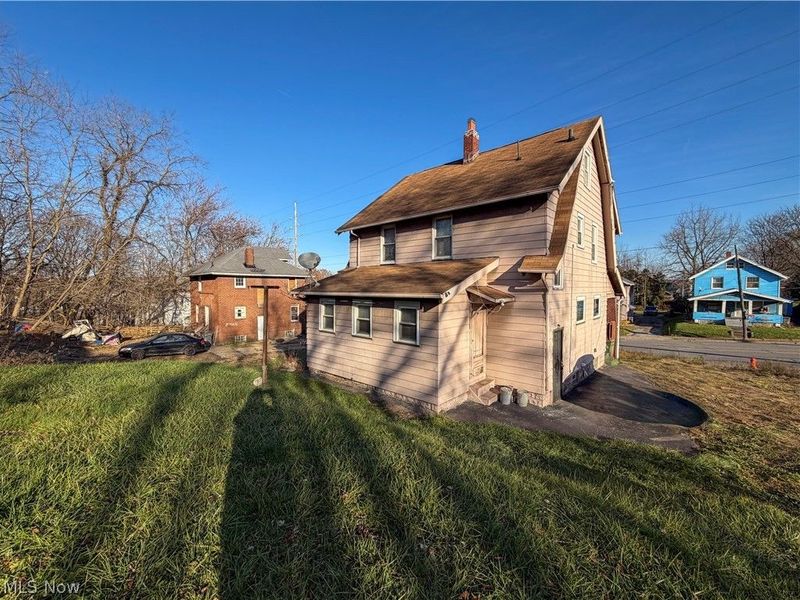 2426 Shirley Road, Youngstown, OH 44502 Photo 5