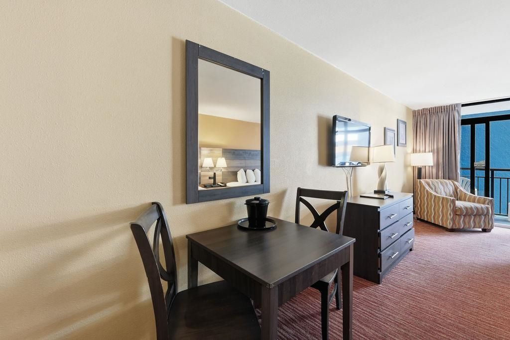 1501 S Ocean Blvd.  Photo 4