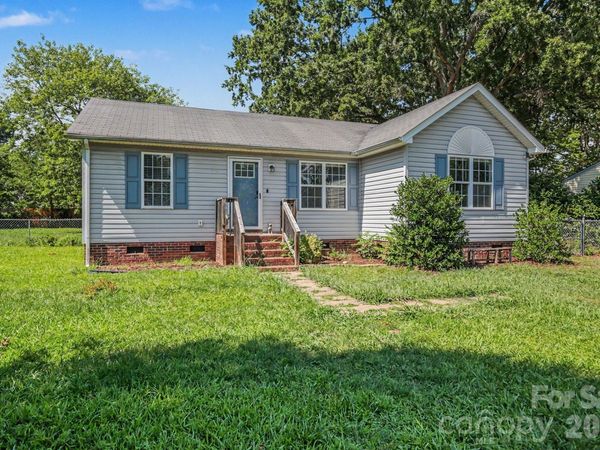 1341 E Cannon Avenue , Albemarle, NC 28001