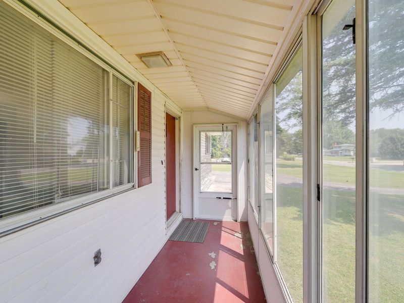 4455 Charlotte Road , Obetz, OH 43207 Photo 6