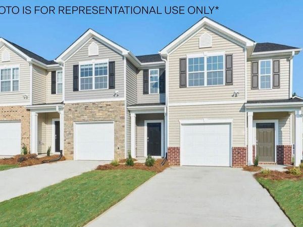 3304 Sunstone Way, Unit 2, Winterville, NC 28590