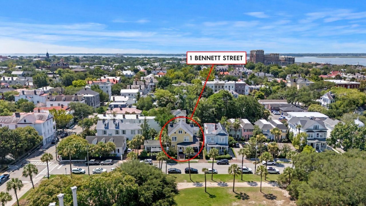 1 Bennett Street Photo 35