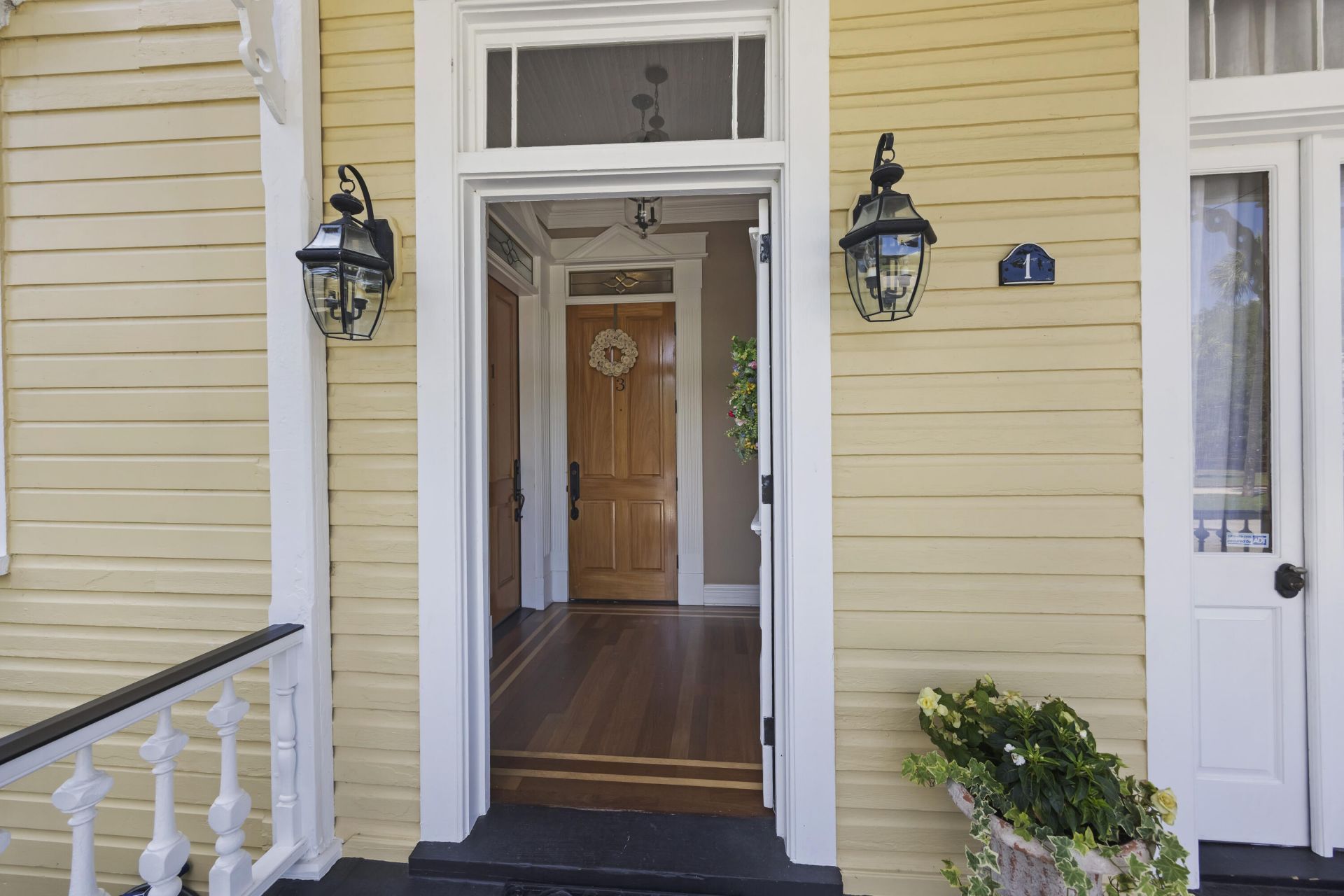 1 Bennett Street Photo 39