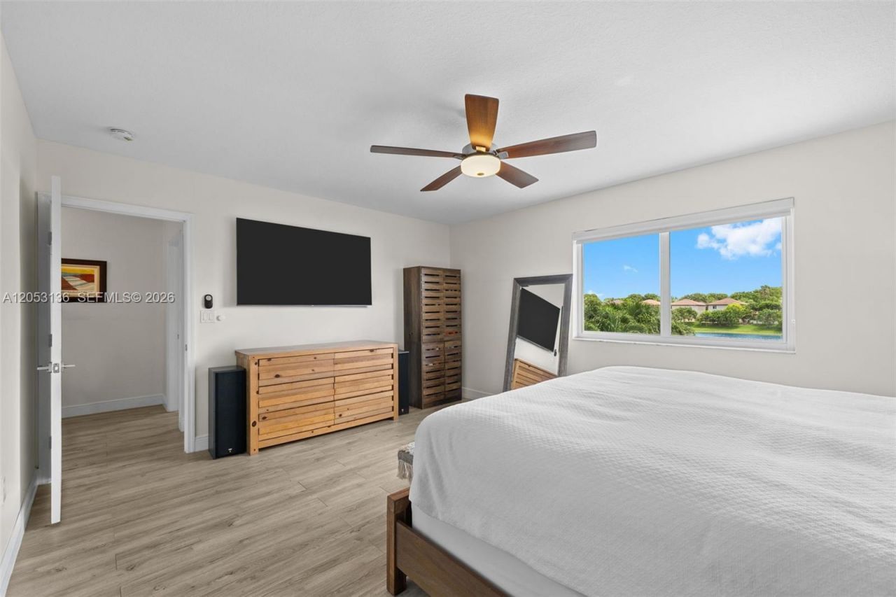 12050 SW 135th Ter , Miami, FL 33186 Photo