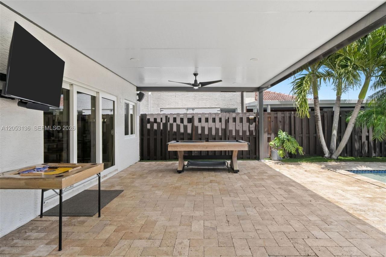 12050 SW 135th Ter , Miami, FL 33186 Photo
