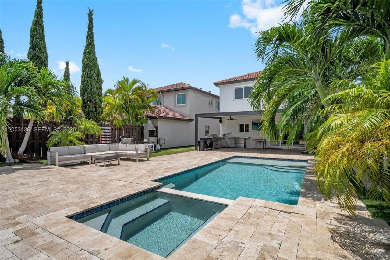 12050 SW 135th Ter , Miami, FL 33186 Photo