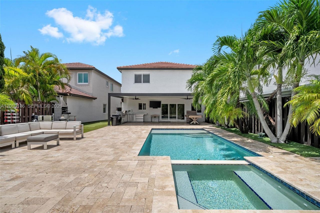 12050 SW 135th Ter , Miami, FL 33186 Photo