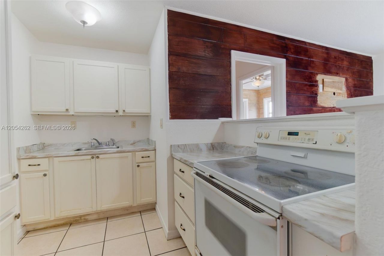 125 Cleveland St, Lake Worth, FL 33461 Photo