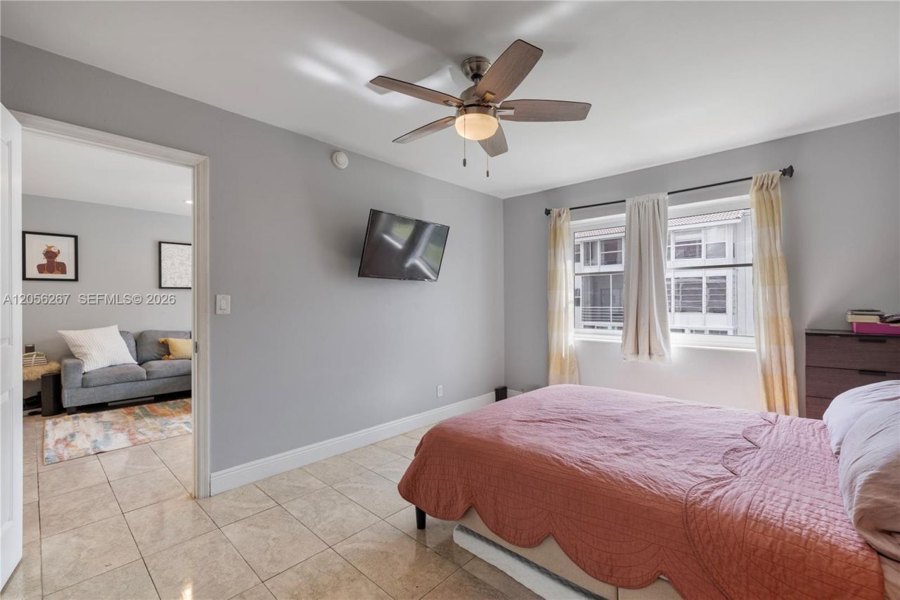 1461 S Ocean Blvd, Unit 222, Lauderdale by the Sea, FL 33062 Photo