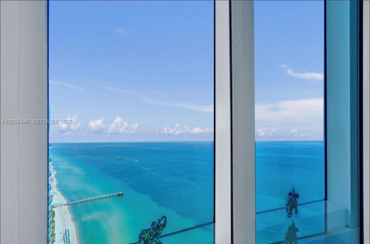 15901 Collins Ave, Unit 4301, Sunny Isles Beach, FL 33160 Photo