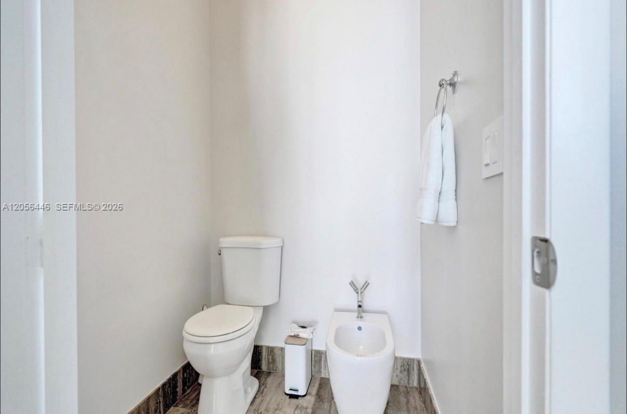15901 Collins Ave, Unit 4301, Sunny Isles Beach, FL 33160 Photo