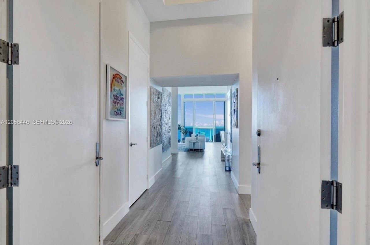 15901 Collins Ave, Unit 4301, Sunny Isles Beach, FL 33160 Photo