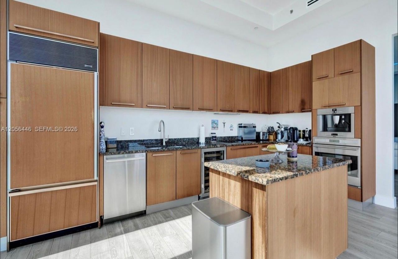 15901 Collins Ave, Unit 4301, Sunny Isles Beach, FL 33160 Photo