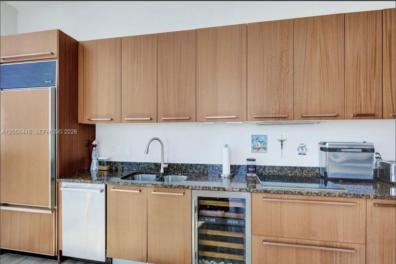 15901 Collins Ave, Unit 4301, Sunny Isles Beach, FL 33160 Photo