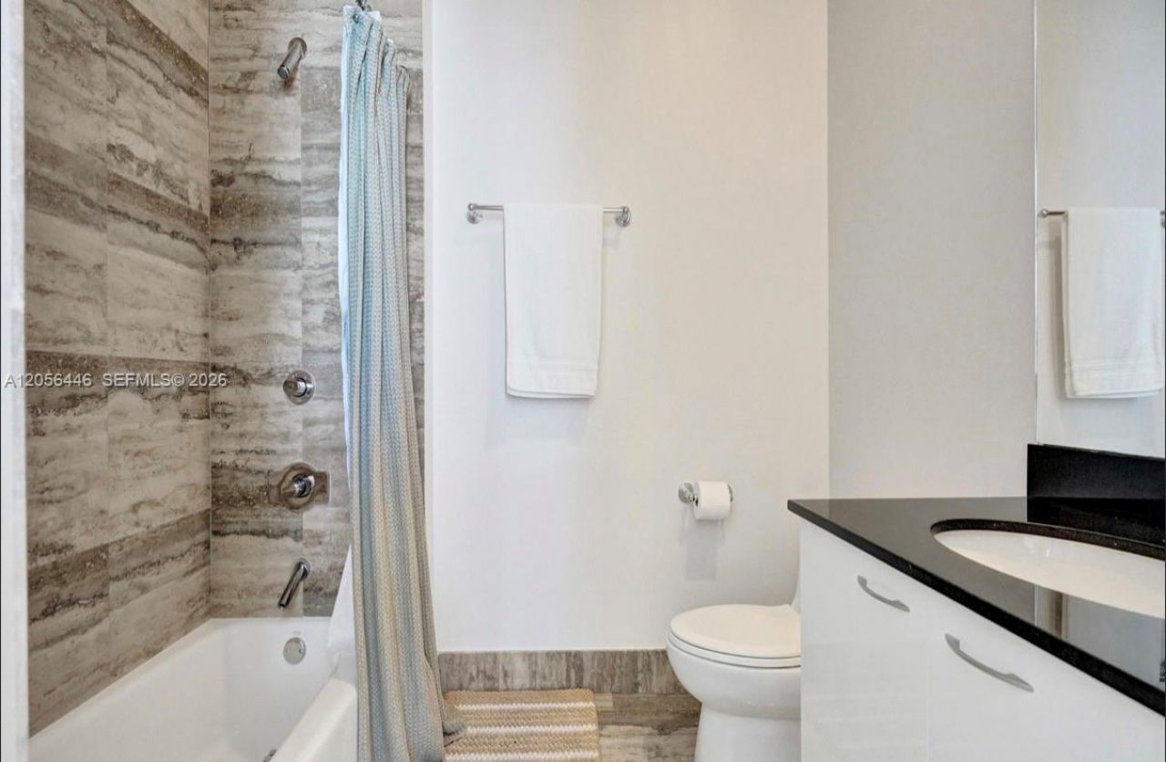 15901 Collins Ave, Unit 4301, Sunny Isles Beach, FL 33160 Photo