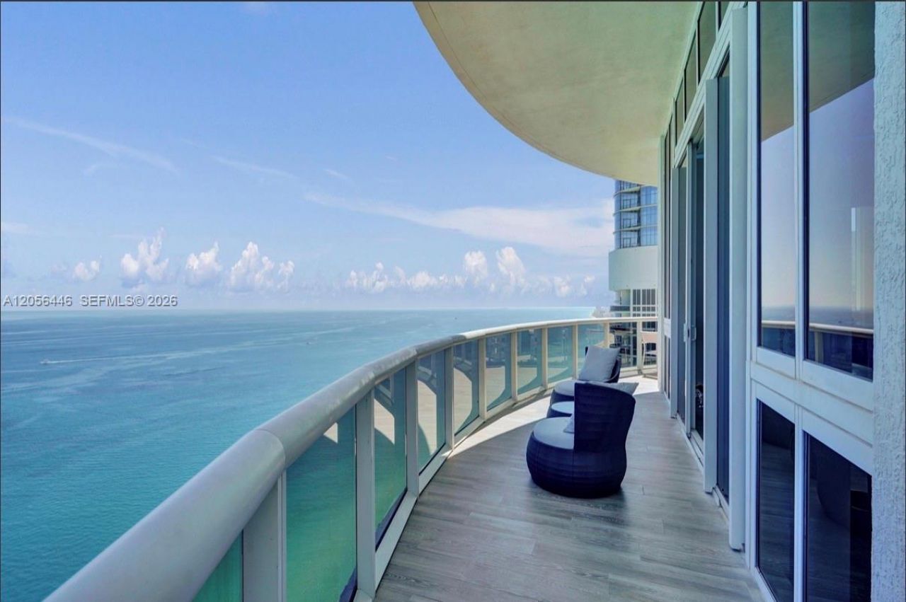 15901 Collins Ave, Unit 4301, Sunny Isles Beach, FL 33160 Photo